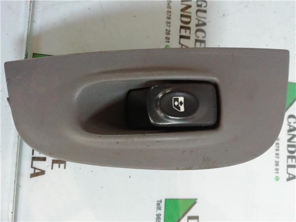 MANDO ELEVALUNAS DELANTERO DERECHO Renault Megane I Fase 2 Berlina (BA0)(1999->) foto 5