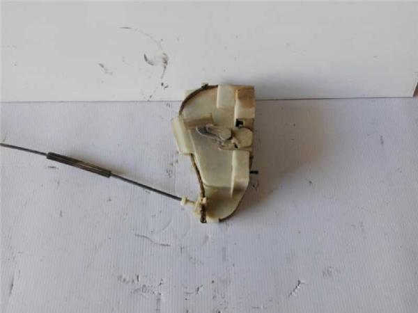 Cerradura Puerta Trasera Izquierda Ford Fiesta Berlina (1996->)