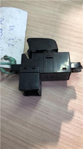 MANDO ELEVALUNAS DELANTERO DERECHO Nissan Primera Berlina (P12)(12.2001->) foto 4
