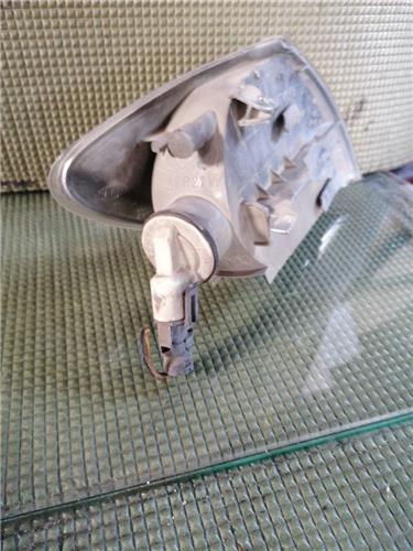 Intermitente Delantero Izquierdo Renault Megane I Classic (LA0)(1996->) foto 2
