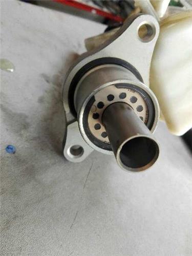 Bomba Freno Ford Focus Berlina (CB4)(2008->) foto 4