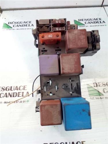 Caja Reles Renault Megane I Berl./ Berl. con portón (BA0)(08.1995->) foto 3