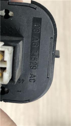 MANDO ELEVALUNAS DELANTERO IZQUIERDO Ford Focus Berlina (CAK)(1998->) foto 5