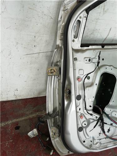Puerta Delantera Derecha Nissan Almera Tino (V10M)(05.2000->) foto 5