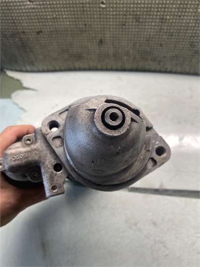 Motor Arranque Mercedes-Benz Clase C (BM 203) Berlina (02.2000->) foto 3