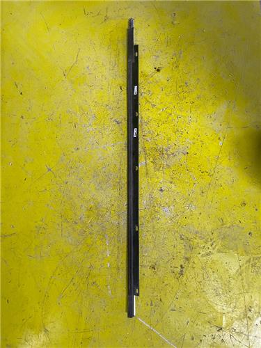 Moldura Puerta Delantera Derecha Audi A4 Berlina (8E)(2004->) foto 4