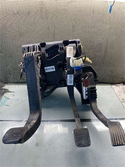 Juego Pedales Completo Peugeot Boxer Camion Doble Cabina (2014->)