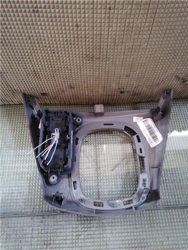 Interruptor Luces Emergencia Renault Scenic II (JM)(2003->) foto 2