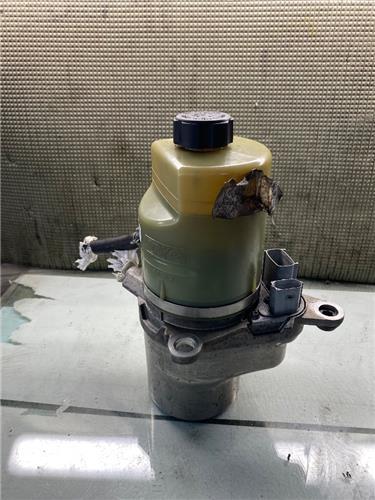 Bomba Servodireccion Ford FOCUS LIM.