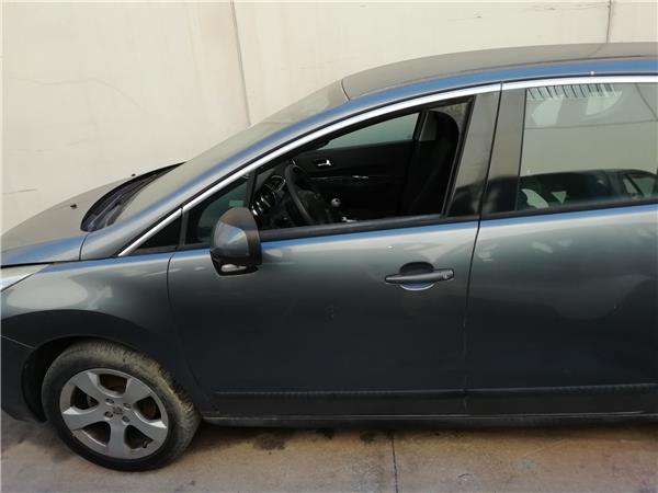 puerta delantera izquierda peugeot 3008 05200