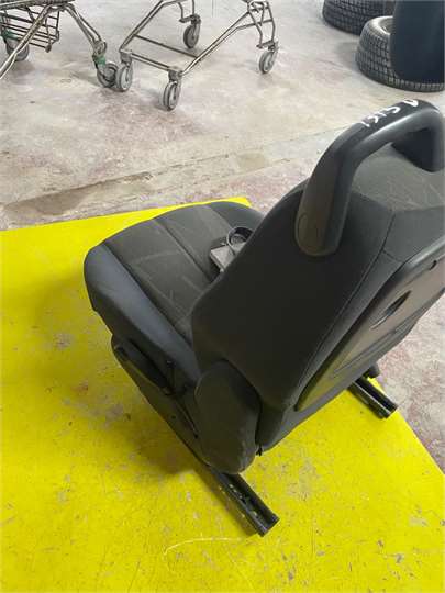 Asiento Delantero Derecho Renault Scenic II (JM)(2003->) foto 4