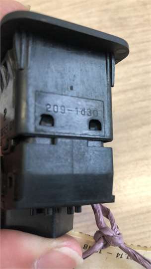 Interruptor Airbag Acompañante Toyota VERSO foto 5