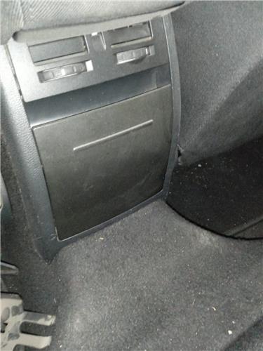 Cenicero Skoda Octavia Combi (1Z5)(2008->) foto 2