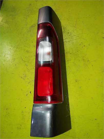 Piloto Trasero Derecho Renault Trafic III Combi (08.2014->)