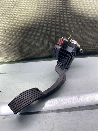 Potenciometro Pedal Gas Opel Corsa D (2006->)
