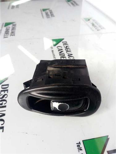 MANDO ELEVALUNAS DELANTERO DERECHO Mitsubishi Santamo (Hyundai)(1999->) foto 3