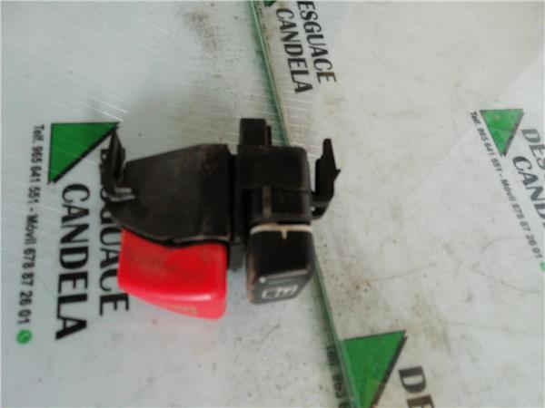 Interruptor Luces Emergencia Mercedes-Benz Clase A (BM 168)(05.1997->) foto 2