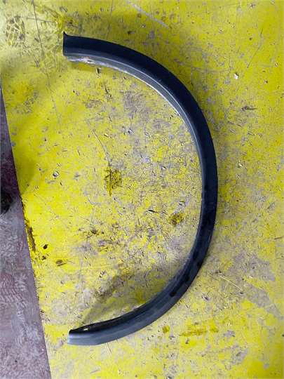 Aletin Delantero Derecho Nissan Juke I (F15E)(06.2010->)