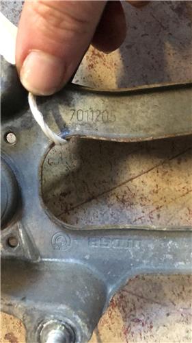 ELEVALUNAS MANUAL TRASERO IZQUIERDO BMW Serie 3 Berlina (E46)(1998->) foto 3