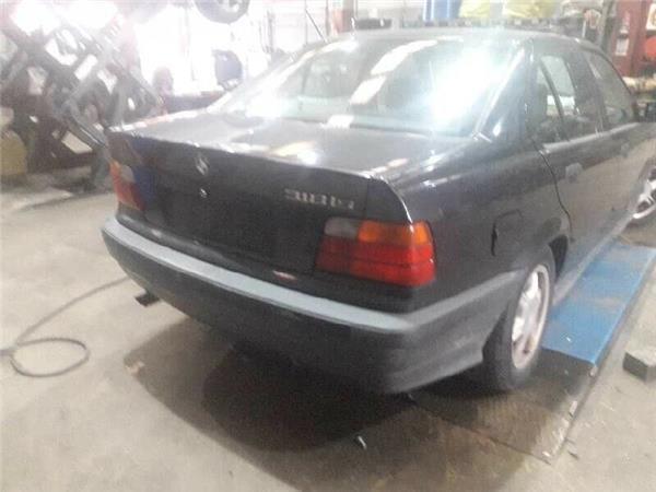 Paragolpes Trasero BMW Serie 3 Berlina (E36)(1990->)