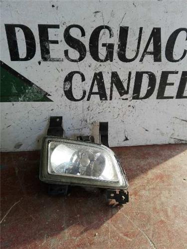 Faro Antiniebla Derecho Mazda Premacy (CP)(1999->)