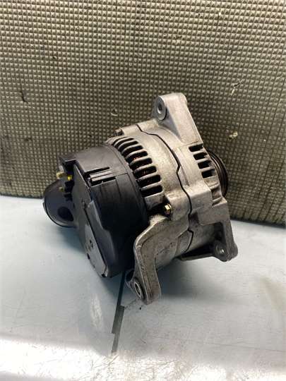 Alternador Audi A6 Berlina (C4)(1994->) foto 4