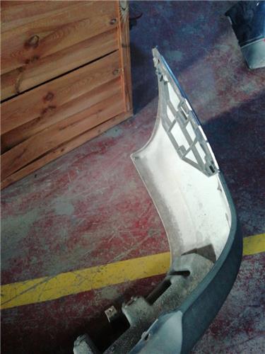 Paragolpes Trasero Opel Vectra B Berlina (1995->) foto 3