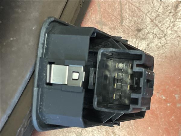 MANDO ELEVALUNAS DELANTERO DERECHO Land Rover Range Rover Sport (01.2005->) foto 4