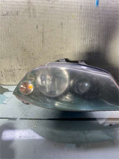Faro Delantero Derecho Seat Ibiza (6L1)(04.2002->)