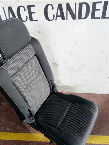 Asiento Trasero Central Toyota VERSO foto 2