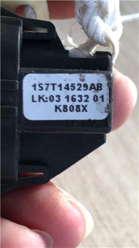 MANDO ELEVALUNAS TRASERO IZQUIERDO Ford Mondeo Berlina (GE)(2000->) foto 3