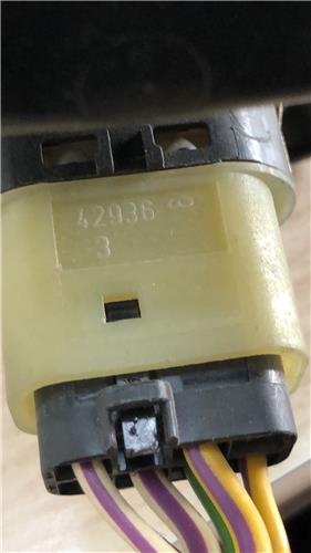 MANDO ELEVALUNAS DELANTERO DERECHO Ford Focus Berlina (CAP)(08.2004->) foto 4