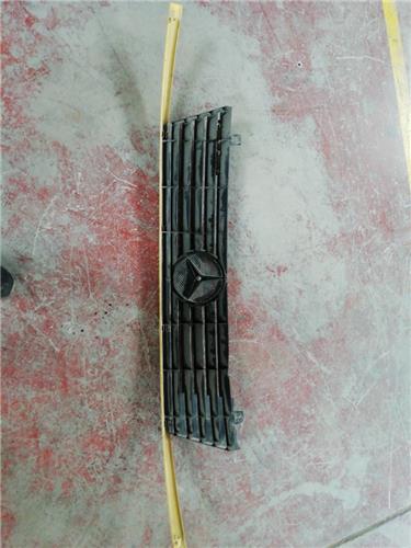 Rejilla Capo Mercedes-Benz Vito Kombi (638) foto 2