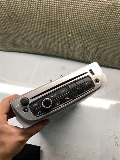 Radio / Cd