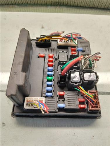 Caja Reles Nissan Qashqai (J10)(01.2007->)