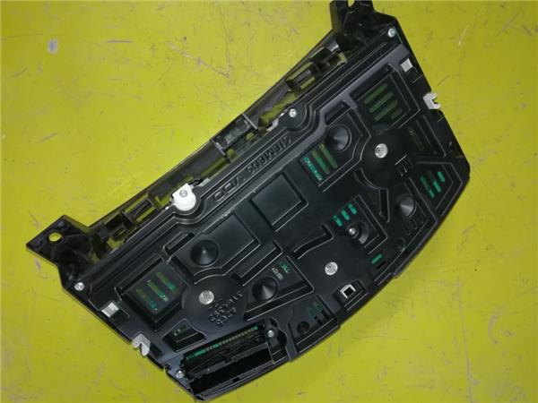 Cuadro Instrumentos Opel Astra H GTC (2004->) foto 3