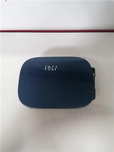 tapa exterior combustible mercedes benz clase