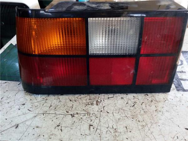 Piloto Trasero Izquierdo Volvo SERIE 440