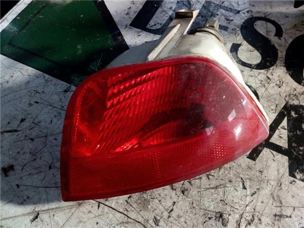 Piloto Antiniebla Trasero Izquierdo