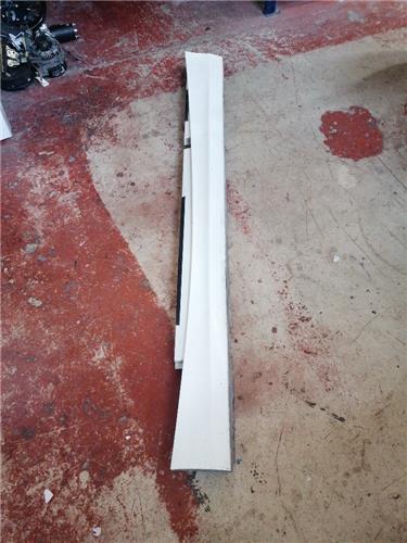 Spoiler Talonera Lateral Izquierda BMW Serie 1 Berlina (E81/E87)(2004->)