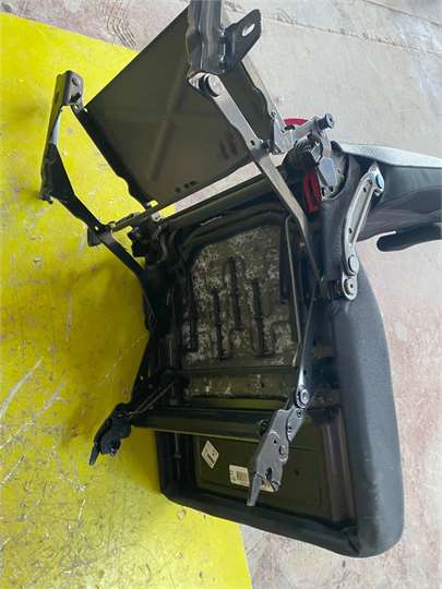 Asiento 3ª Fila Izquierda Renault Scenic II (JM)(2003->) foto 3
