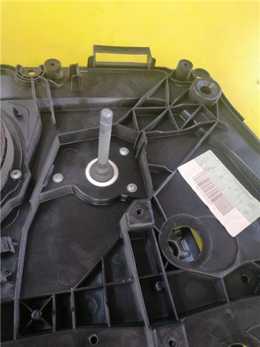 ELEVALUNAS MANUAL TRASERO DERECHO Ford Fiesta (CB1)(2008->) foto 3