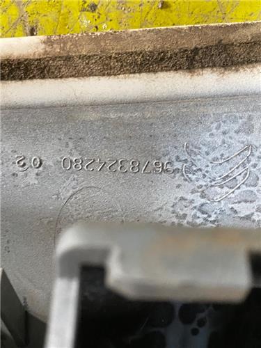 Aleron Trasero Peugeot 2008 (03.2013->) foto 3