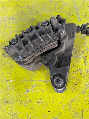 PINZA FRENO DELANTERA IZQUIERDA HONDA VFR 800 foto 4
