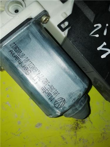 MOTOR ELEVALUNAS DELANTERO IZQUIERDO Citroen C5 Berlina (2001->) foto 4