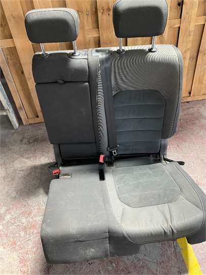 Asientos traseros izquierdo Volkswagen Golf Sportsvan VII (AM1)(12.2013->2017)