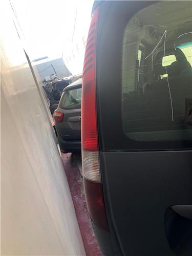 piloto trasero izquierdo mercedes benz vaneo