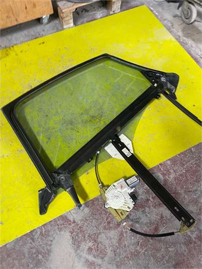 Elevalunas Electrico Trasero Derecho Audi A6 Berlina (4F2)(2004->) foto 4
