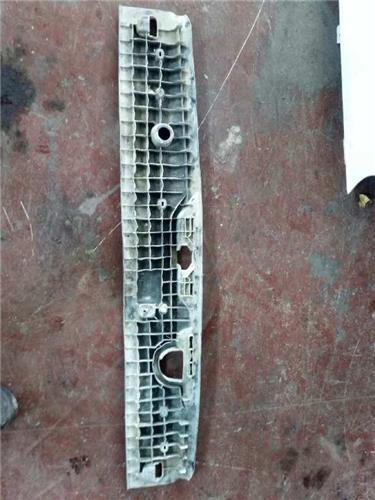 Moldura Paragolpes Trasero Renault Kangoo II (F/KW0)(2008->) foto 5