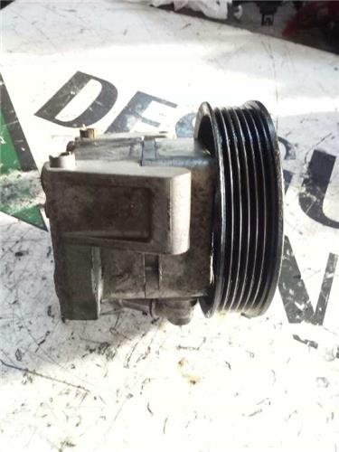 Bomba Servodireccion Ford FOCUS BERLINA foto 3